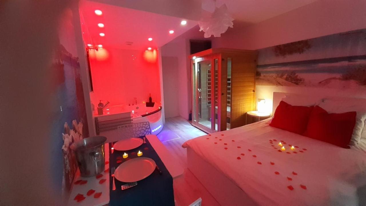 Le Bijou Appartement Avec Jacuzzi Et Sauna Privatif Terrasse Plein Sud Clim Parking Privatif Bandol Exteriör bild